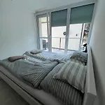 Sunday Rose Apartament *