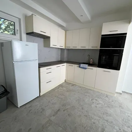 Apartment Sunday Rose Zamárdi