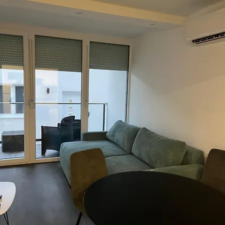 Sunday Rose Apartment Zamárdi