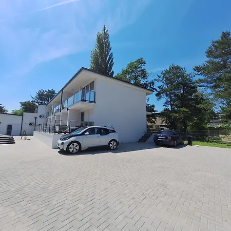 Sunday Rose Apartment Zamárdi